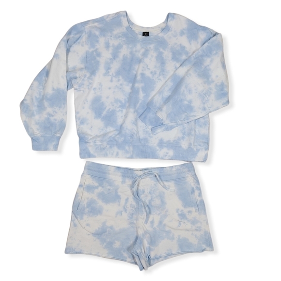 AR-33 Tops - AR-33 Blue Tie Dye Sweatshirt & Short Set Large